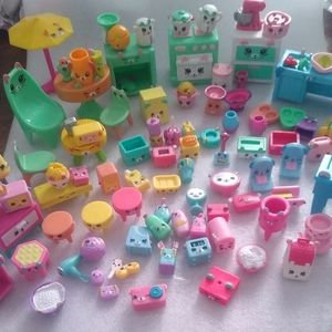 Over 100 shopkins